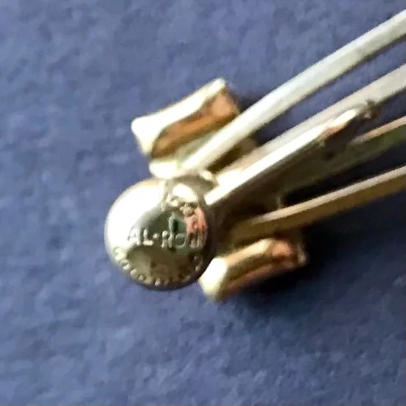 Vintage Bal-Ron Brooch and Earrings - Picture 10 of 13